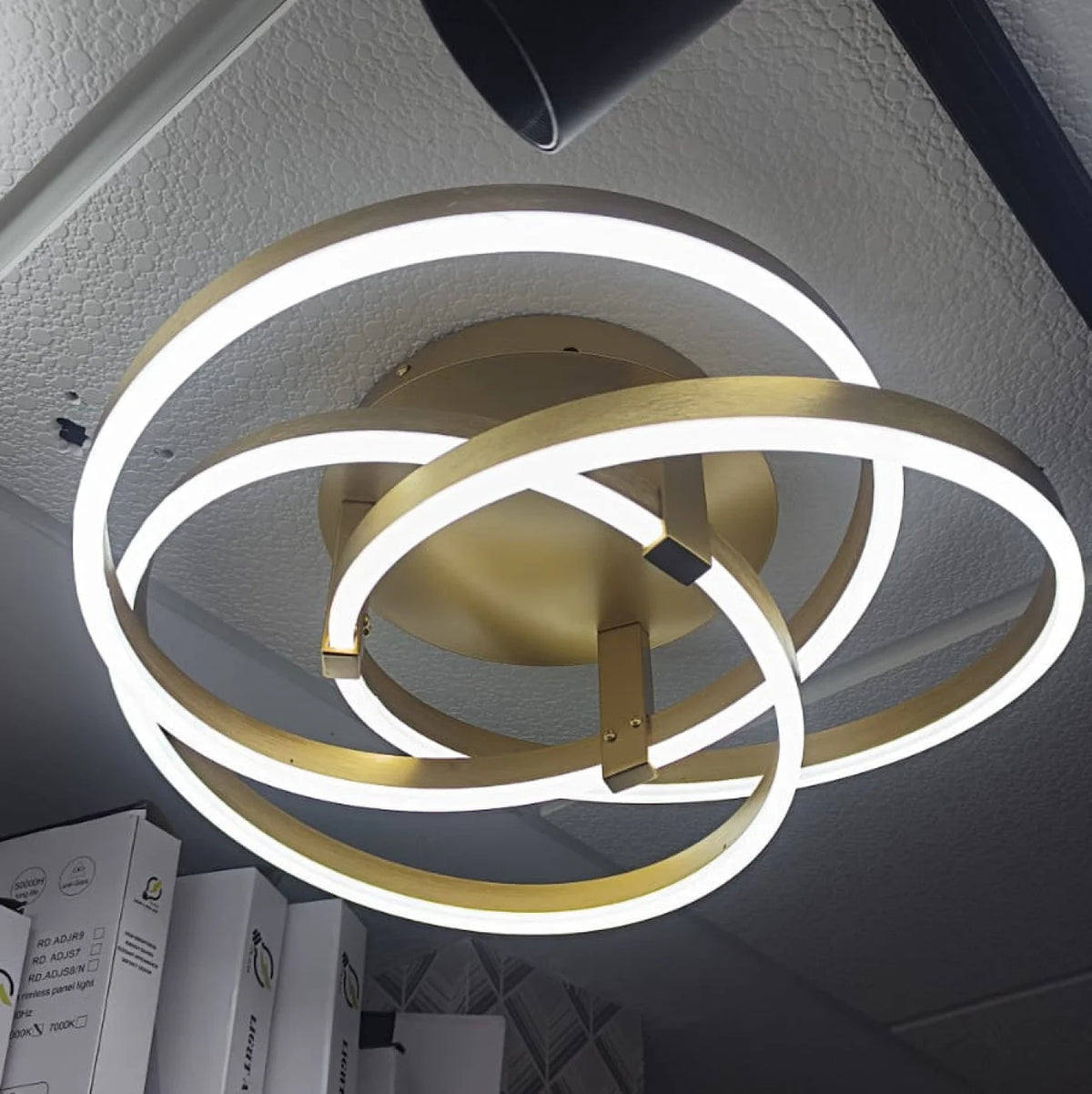 Plafonnier TORNADO Gold