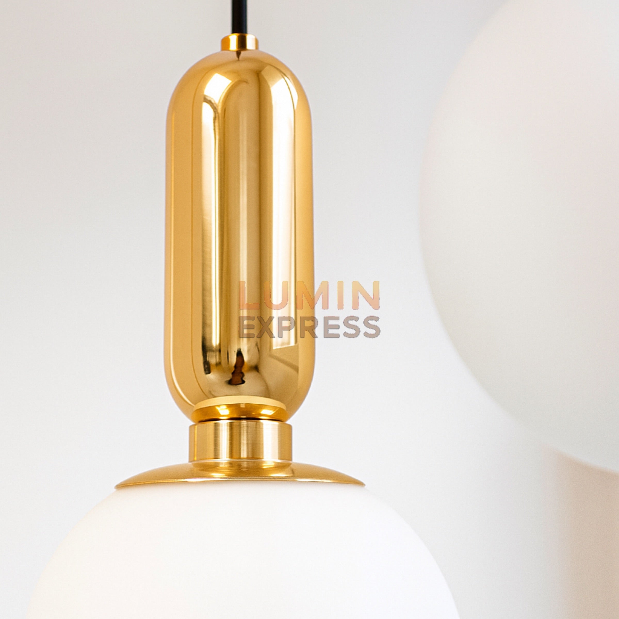 Suspension BAILANDO TRIPLE Gold
