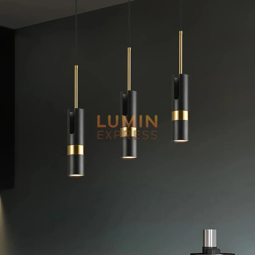 Spot suspendu ELVOR Black — luminaire marocain design, éclairage précis orientable.