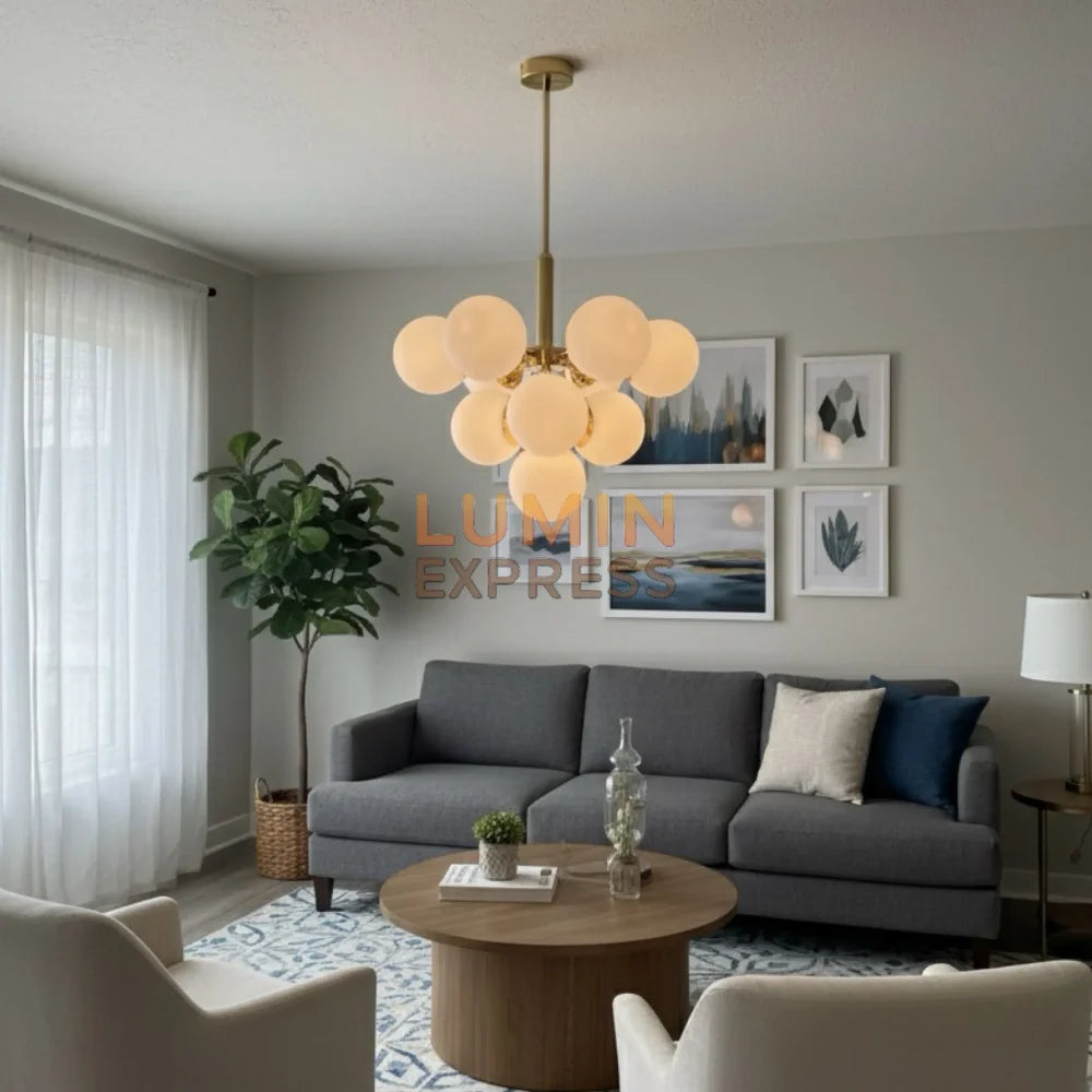 Lustre BERRY 10 Boules en verre dépoli doré – Luminaire Maroc Luminexpress