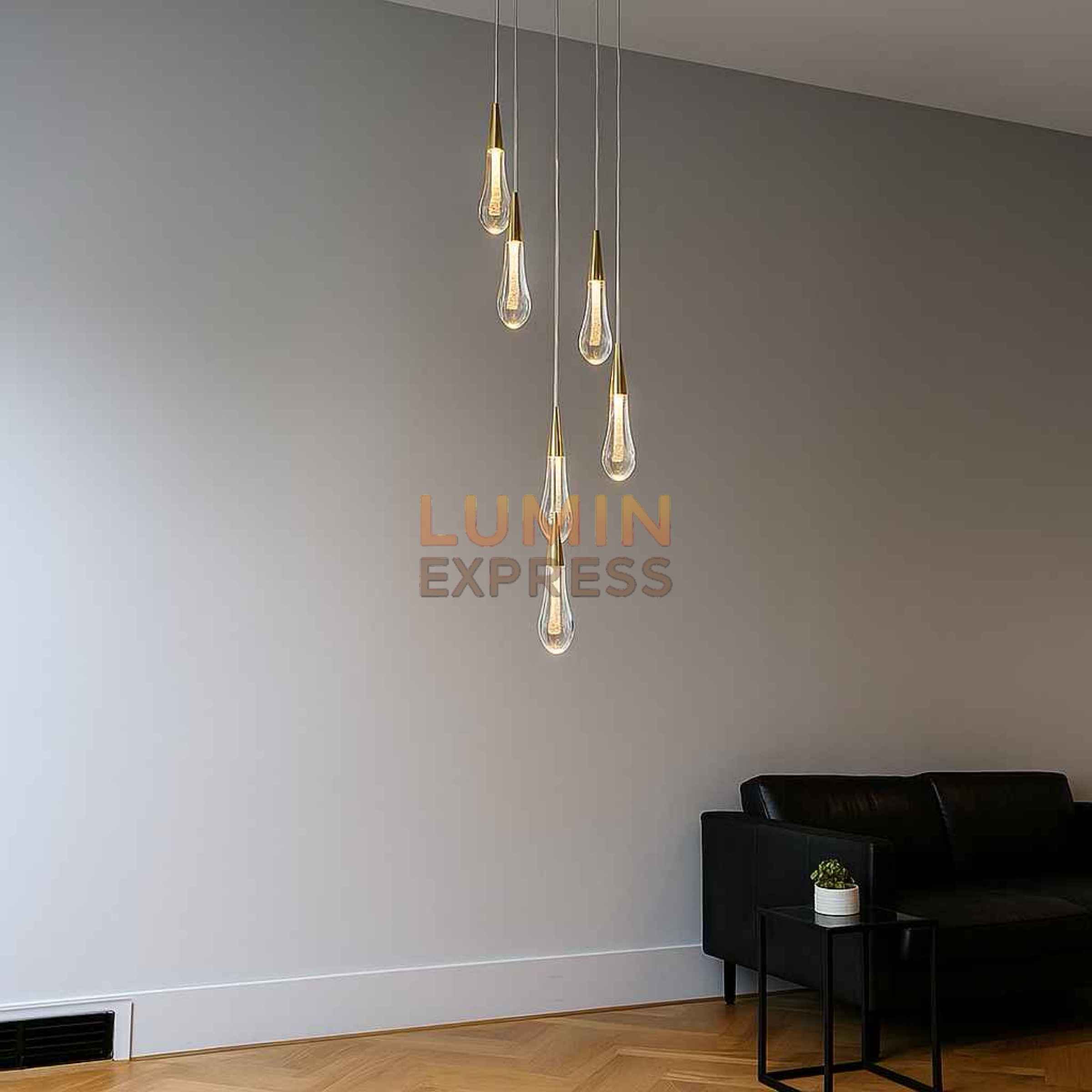 Lustre GOTA moderne idéal pour salon, salle à manger ou cage d’escalier