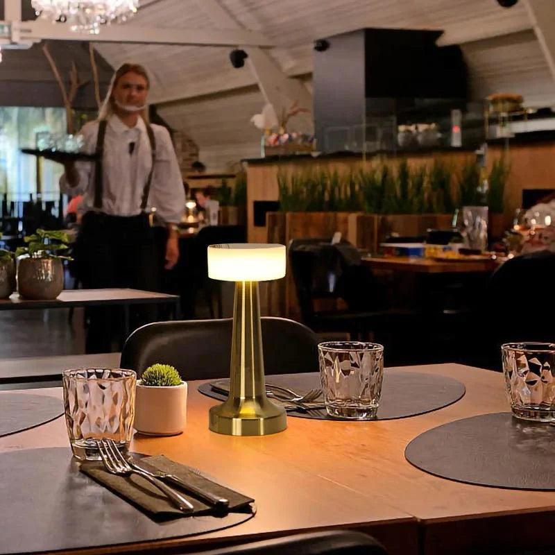 Lampe de table GAYA Gold