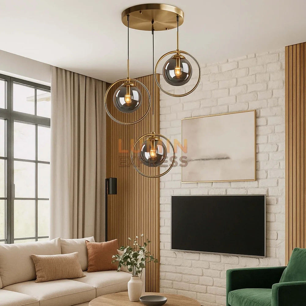 Suspension CLARO Triple dans un salon ou sejour, ambiance conviviale au Maroc