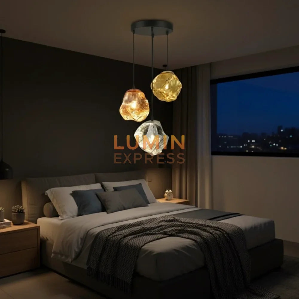 Suspension design en verre – 3 teintes harmonieuses : rose, argent et or – luminaire moderne – LUMINEXPRESS Maroc.