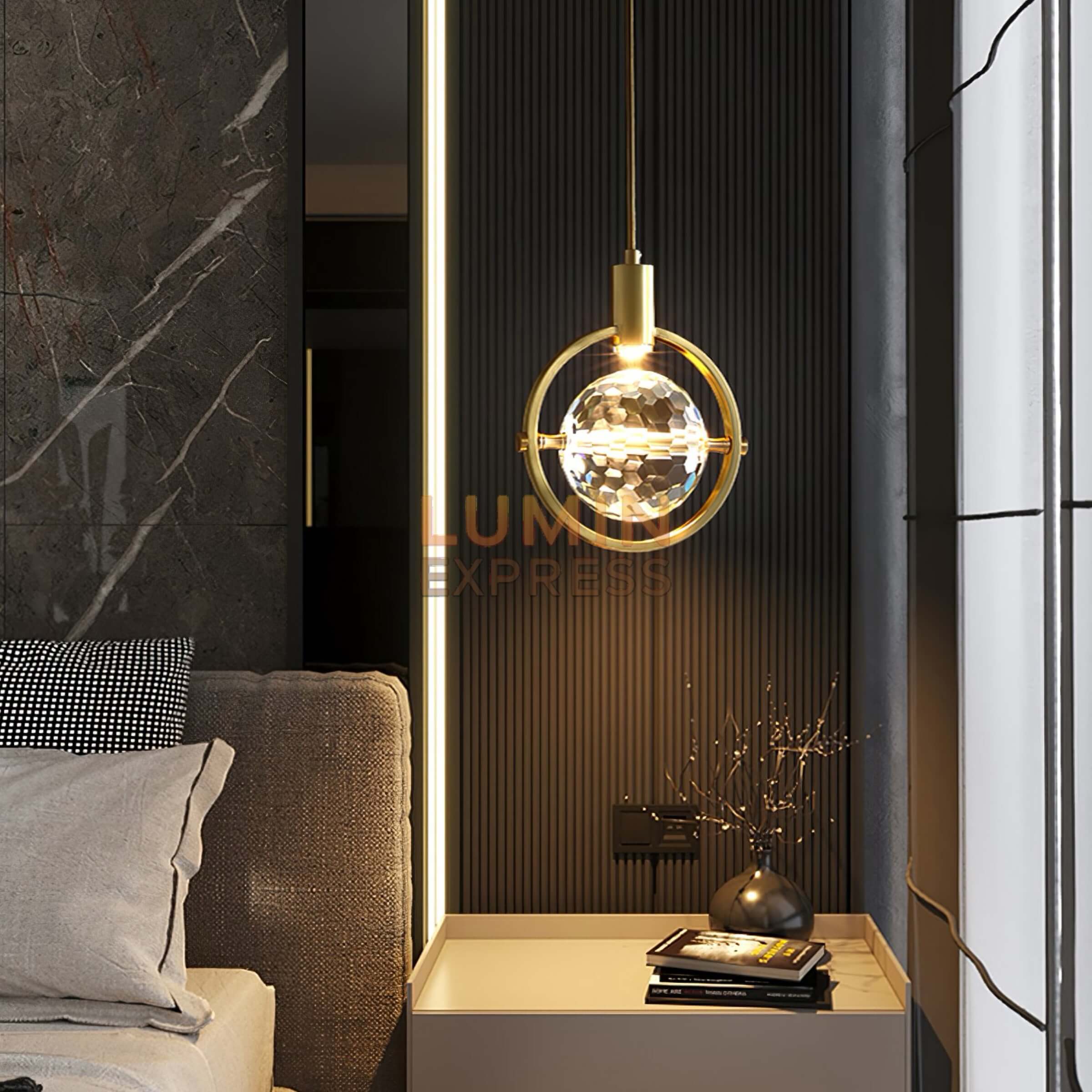 Lustre suspension Solvena – design contemporain en laiton doré et cristal K9