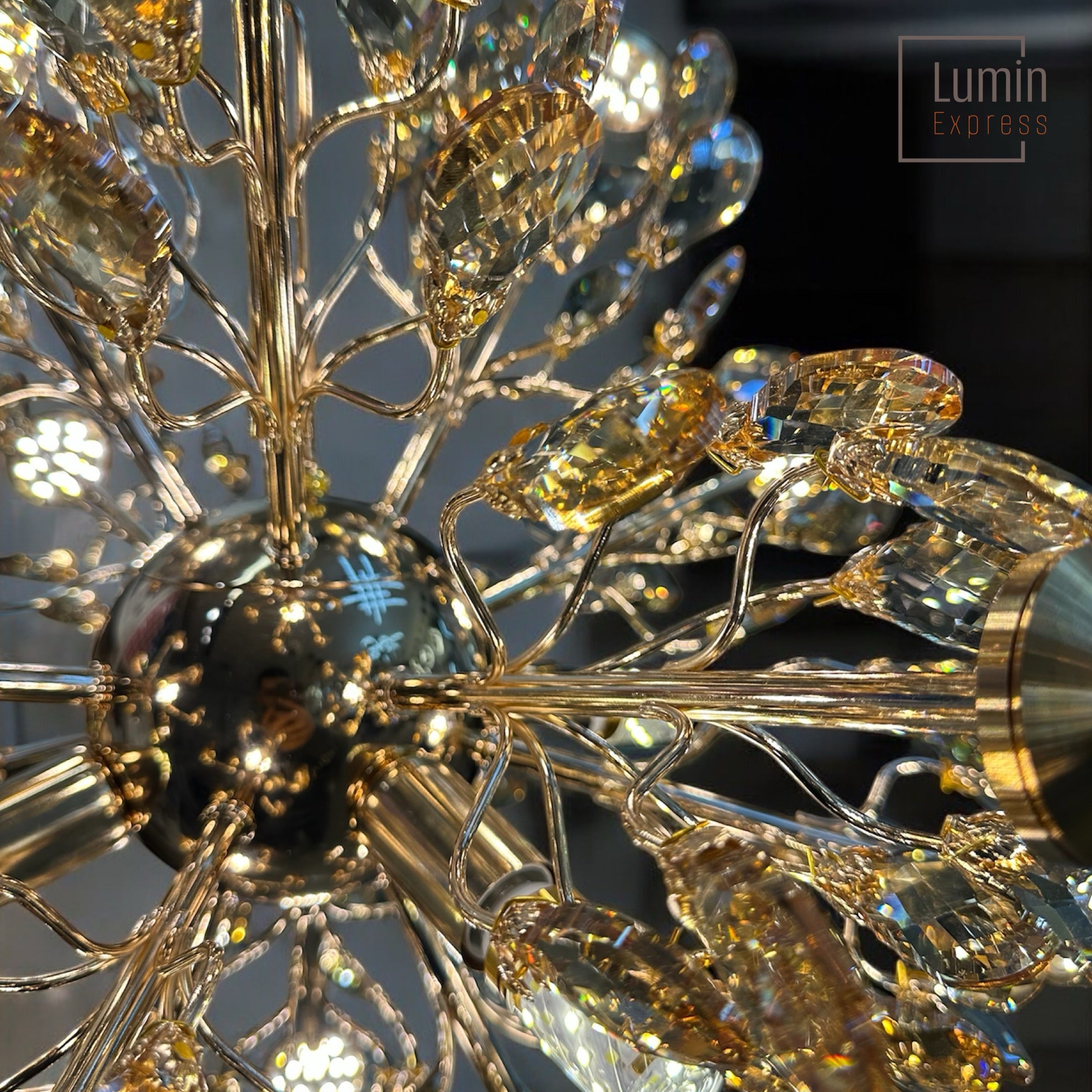 Lustre ROSALIO