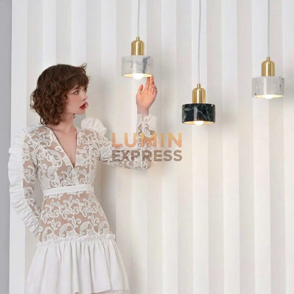 Suspension VERDUN Marbre