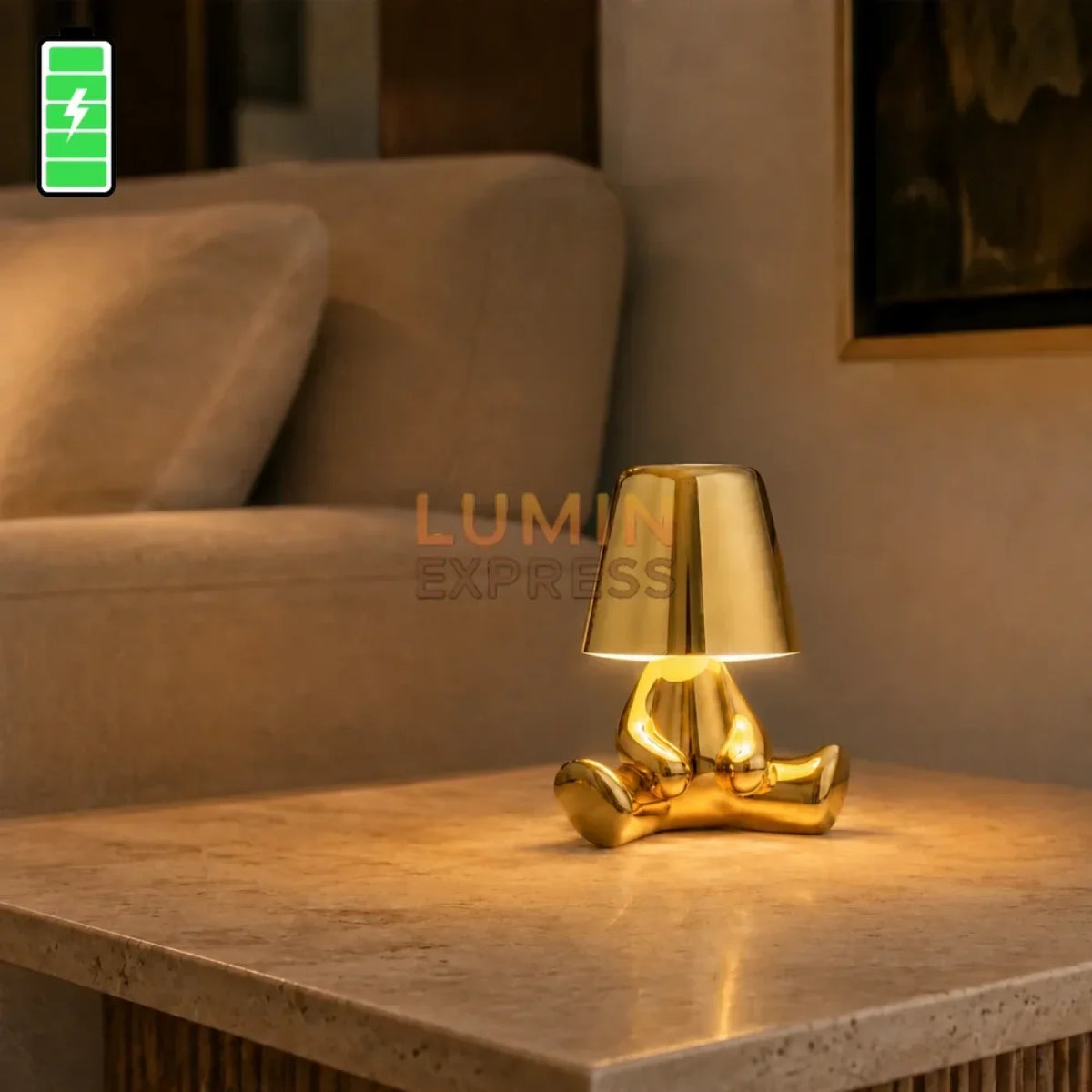 Lampe sans fil TEDDY Gold sur console d’entrée contemporaine