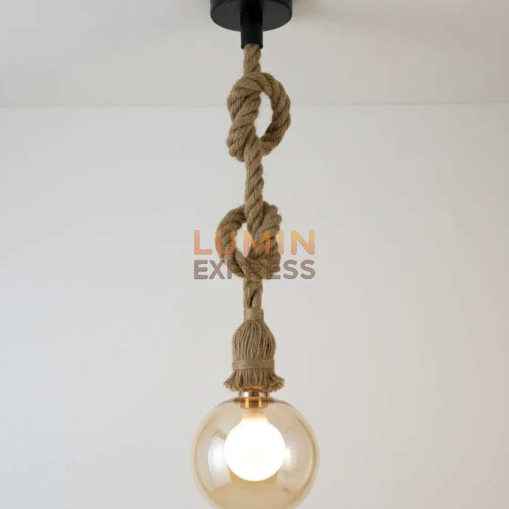 Ambiance café moderne avec suspension RÉTRO G125 ambrée – Luminaire Maroc