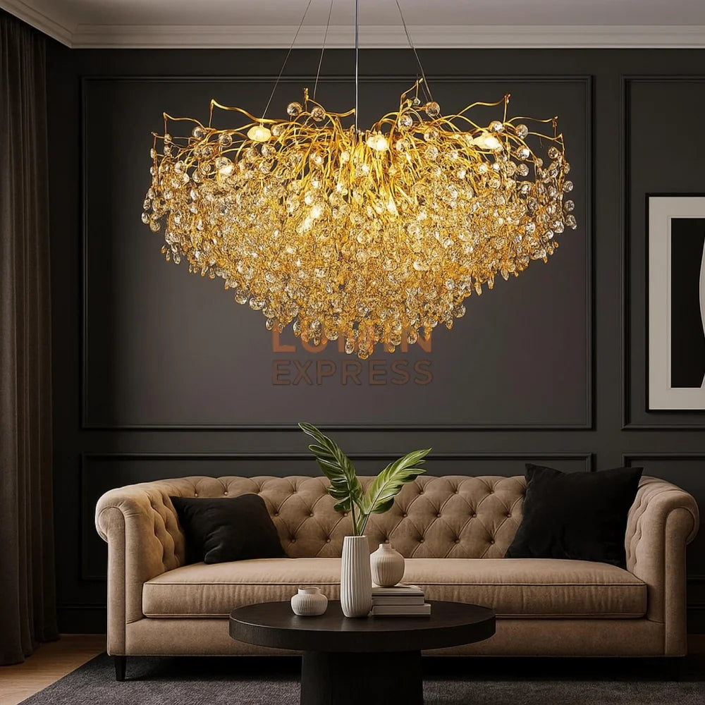 Luminaire Belong en cristal et laiton – pièce maîtresse pour décoration intérieure