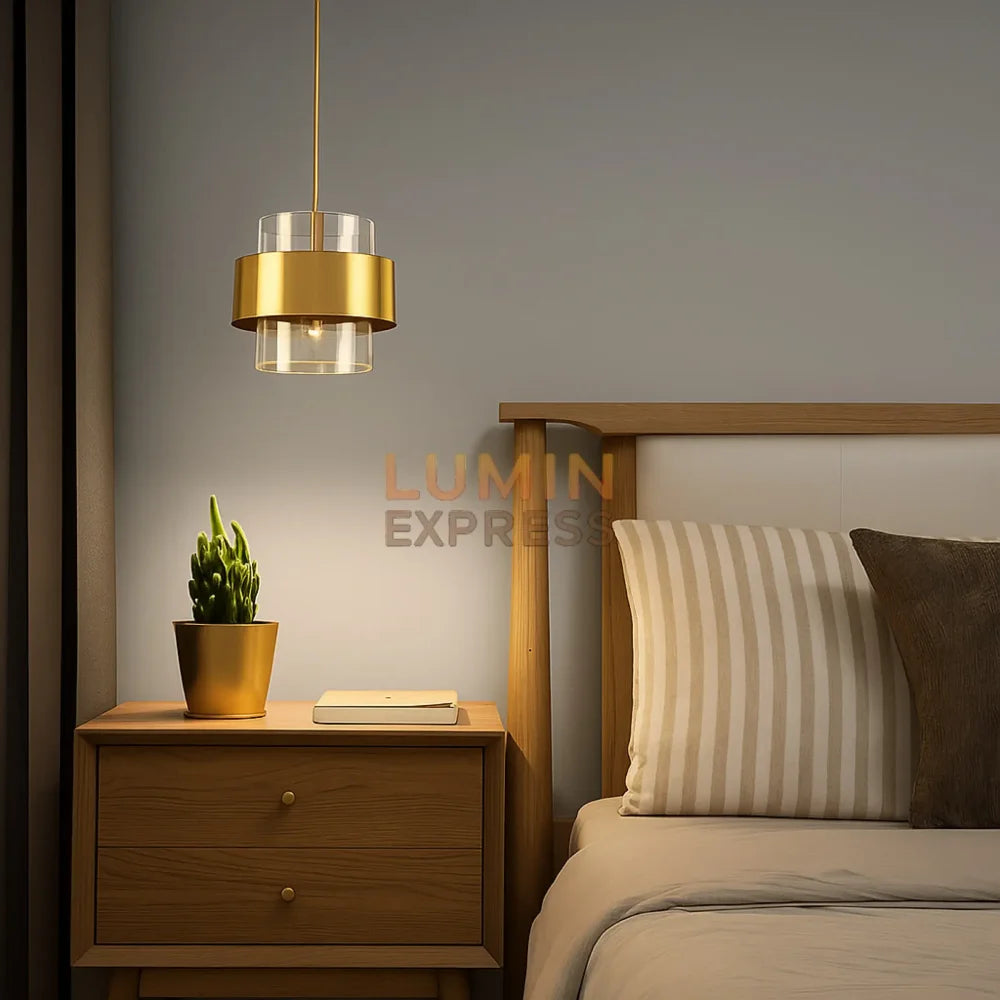 Suspension CUBO ambre avec structure en laiton doré – Luminaire suspendu haut de gamme Maroc